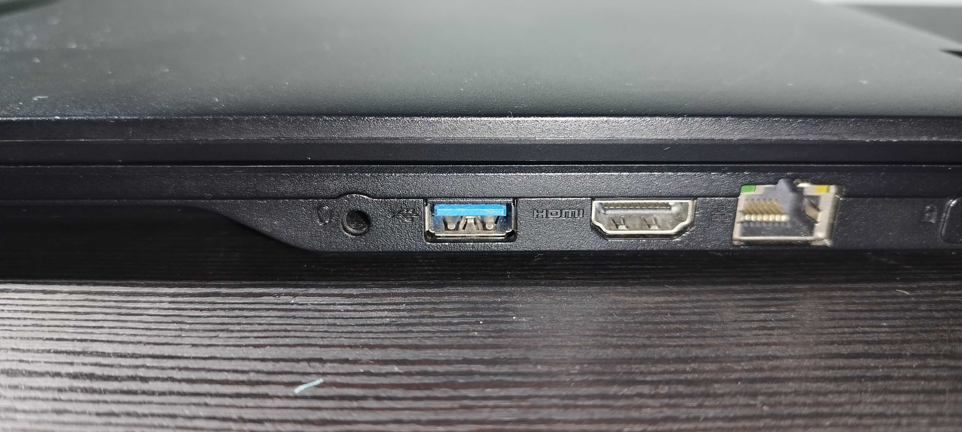 Portátil Fujitsu E548 | 14" HD | I3-7130U | 8GB 256GB