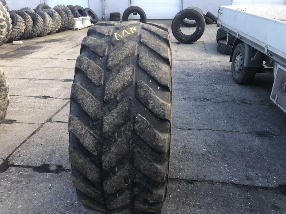 Opona Używana 500/70r24 Vredestein 19.5l24 Radial 40% Bieżnika