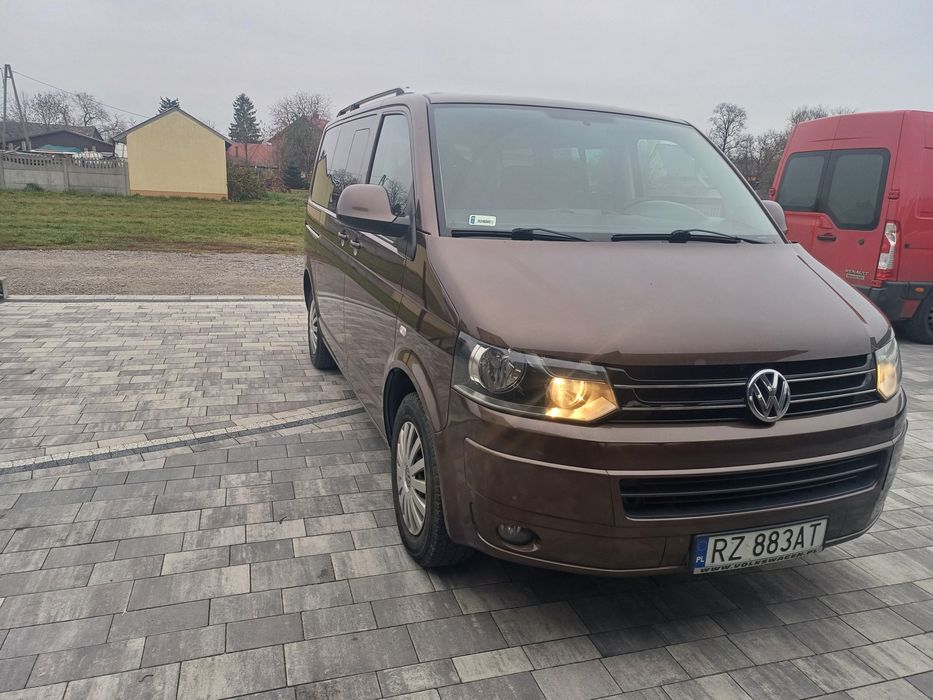 VW Caravale 2.0 140KM Manual 8 osobowy