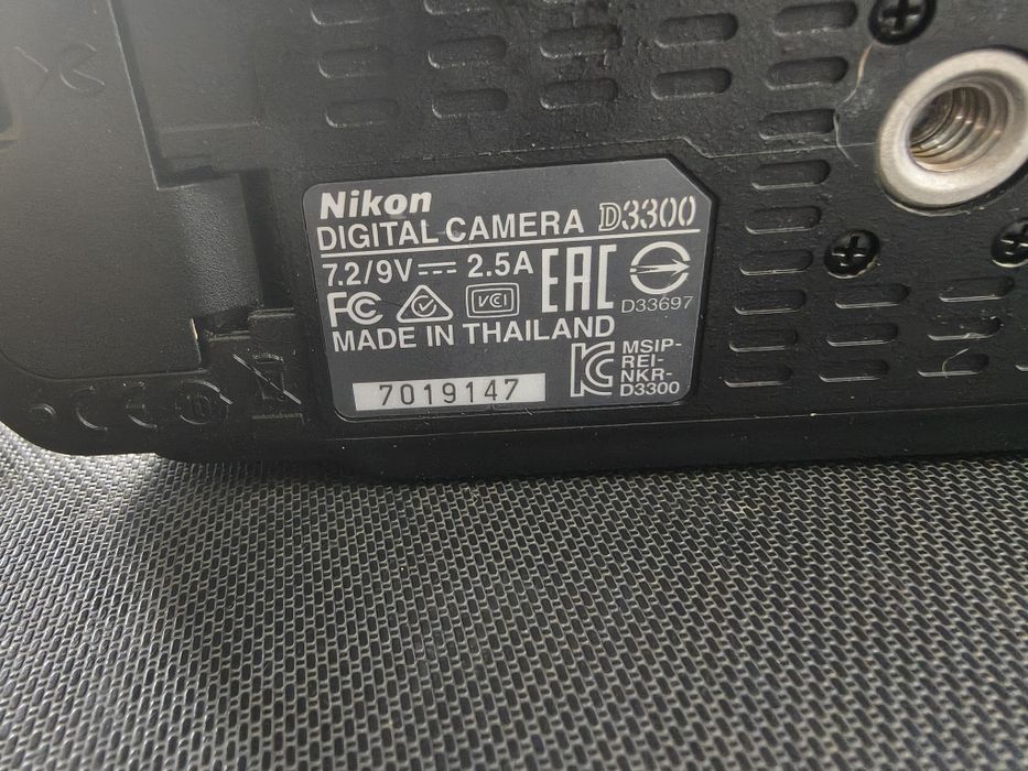 Nikon d3000 używany