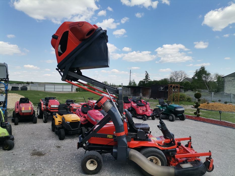 Kosiarka/Kubota F3060 4x4 kosz hydrauliczny,silnik kubota 30km okzaja