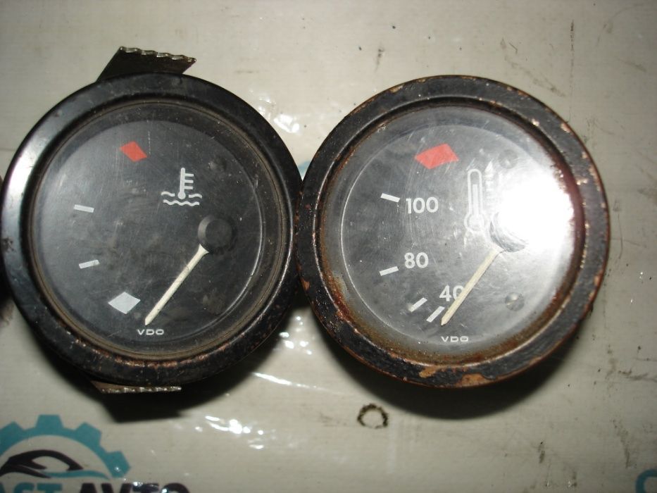 Часы, датчик топлива, температура Mercedes T1 207-410