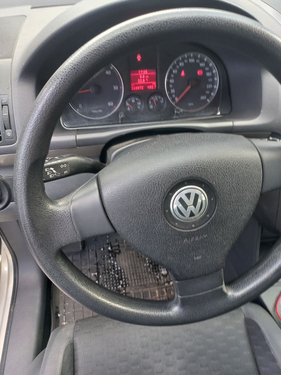 Продам Volkswagen Touran