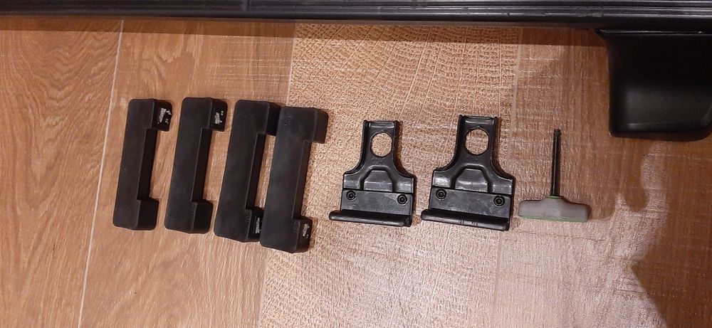 Bagażnik dachowy Thule SlideBar belki 120 cm stopy RapidSystem 754 Kit