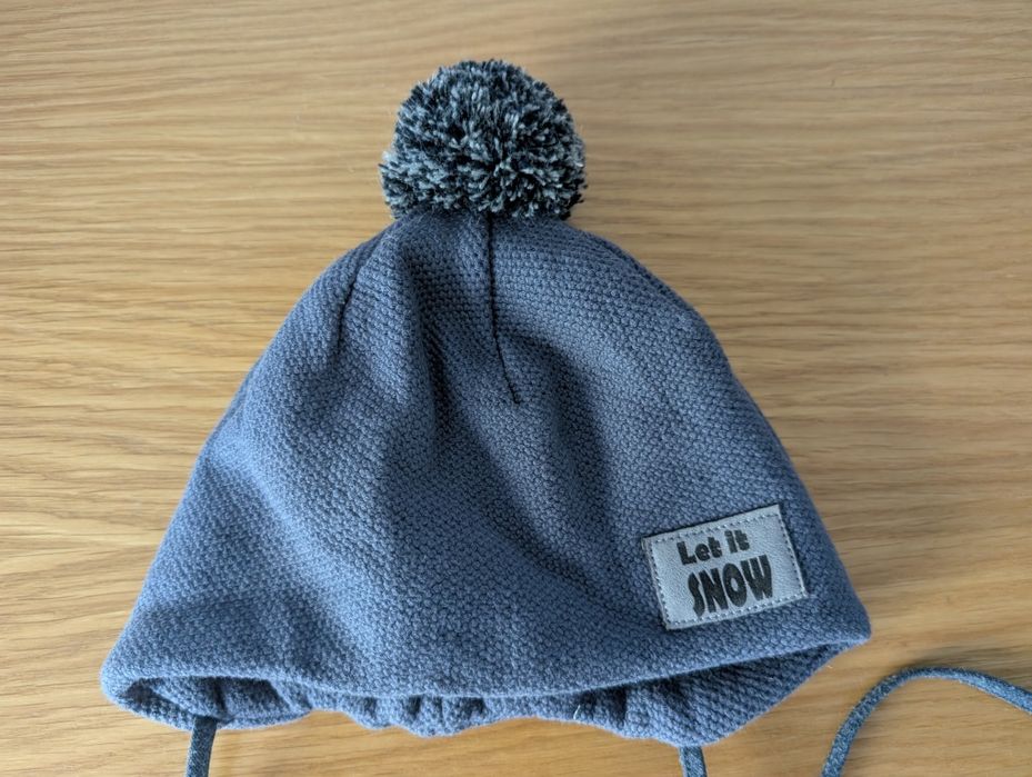 Czapka zimowa zawiazywa r. 48