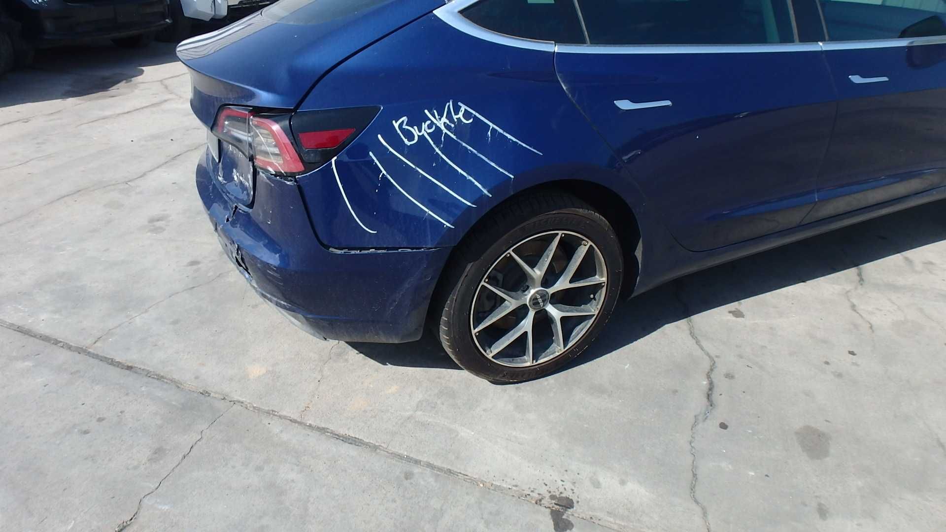 Tesla MODEL 3 2019