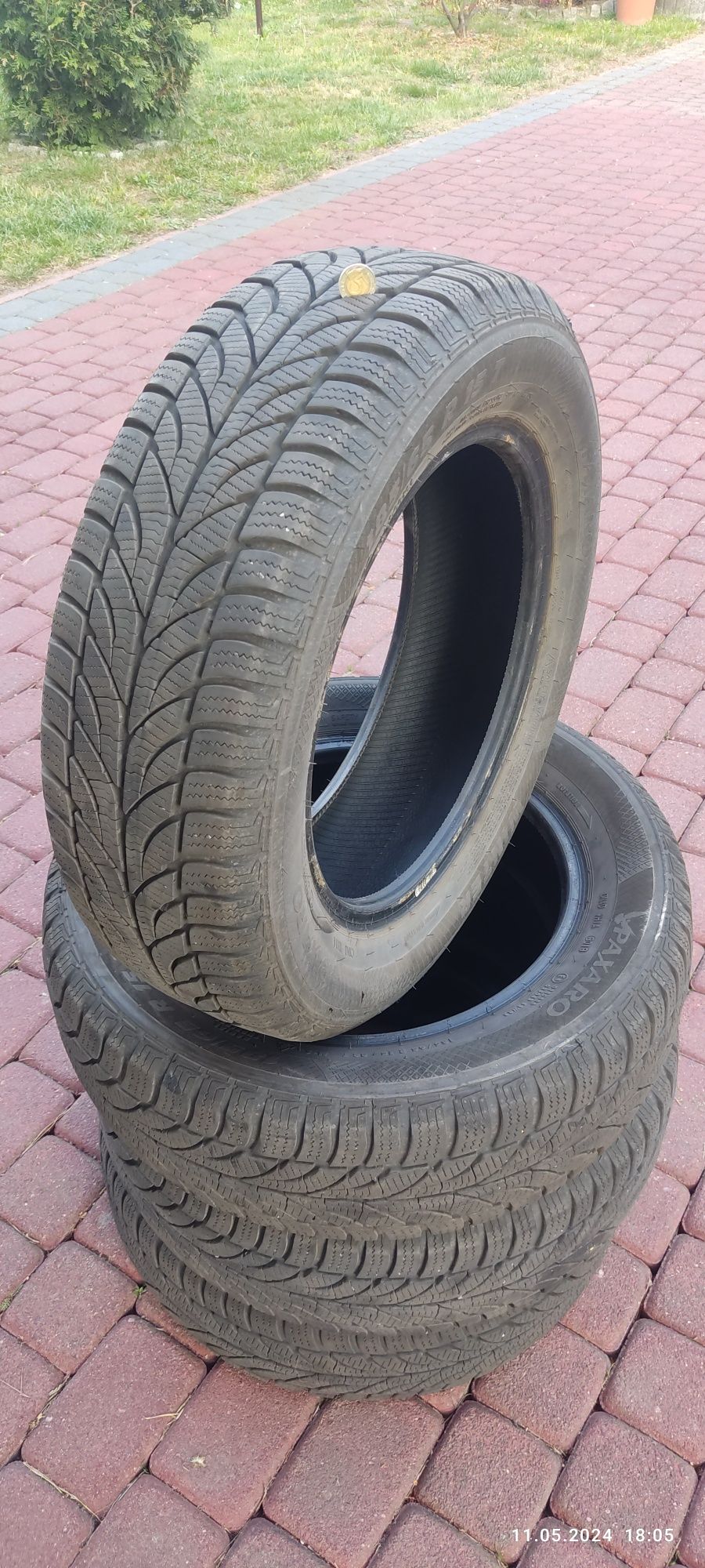 Opony zimowe rozmiar 185/65 R15 88T  francuskie