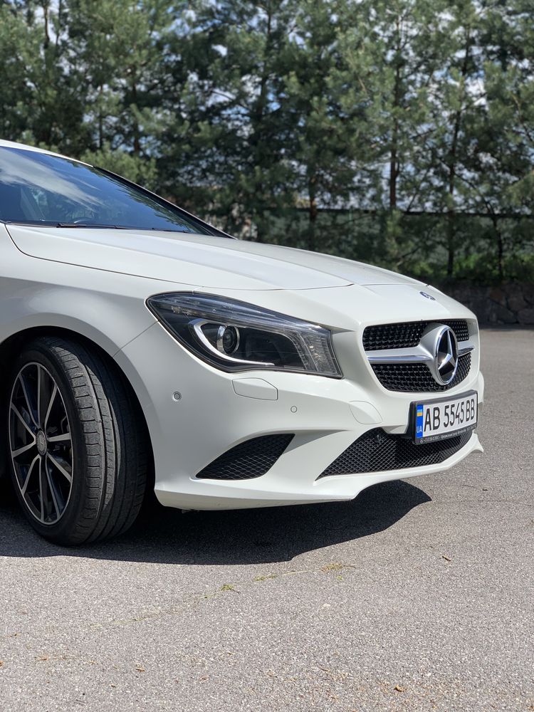 Продам Mercedes-Benz CLA 220 cdi