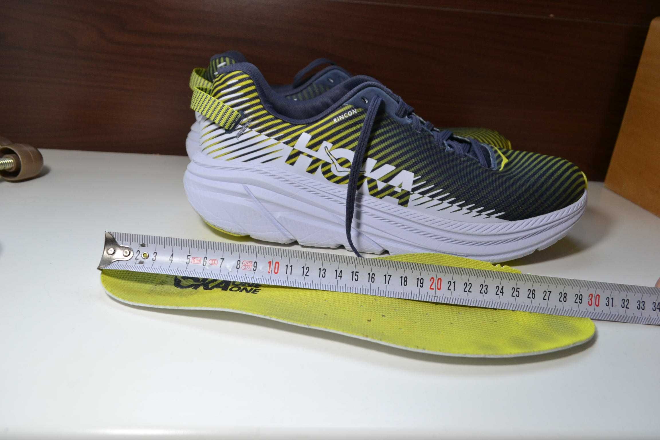 hoka one one  m rincon 2 кроссовки оригинал 46р