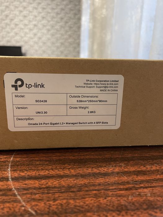 Коммутатор TP-LINK TL-SG3428