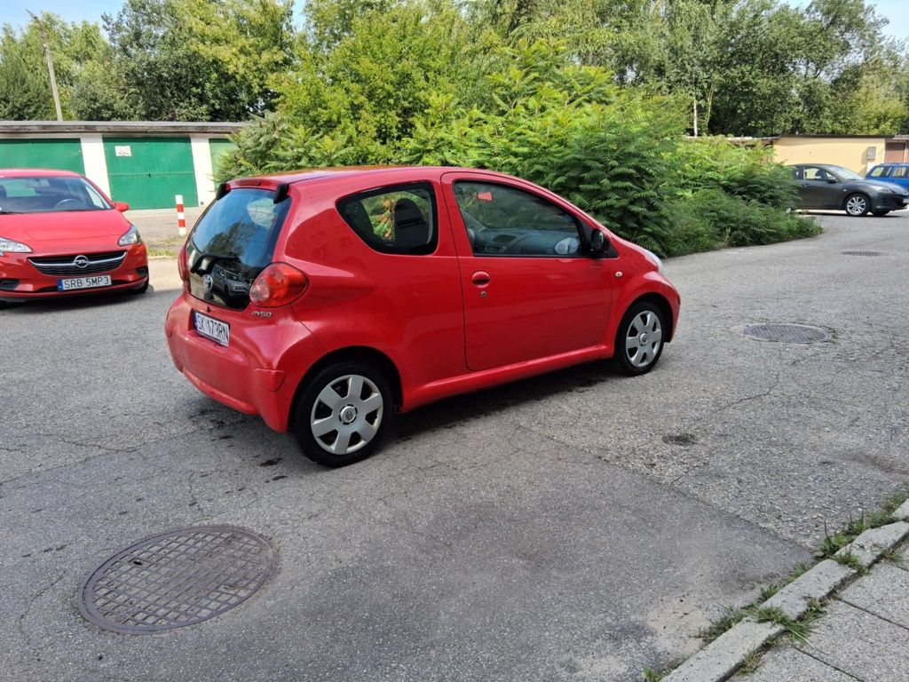 Sprzedam samochód Toyota 1.0 benzyna