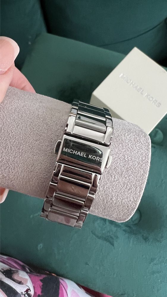 Nowy oryginalny zegarek Michael Kors kolor srebro kryształki