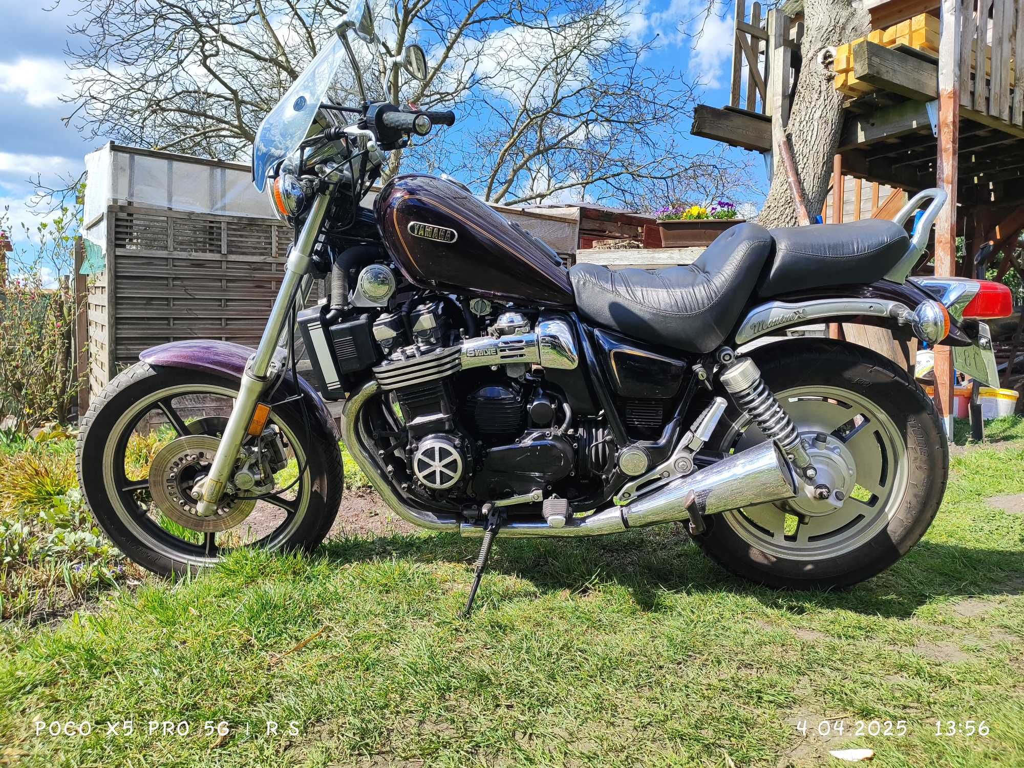 Motocykl Yamaha Maxim