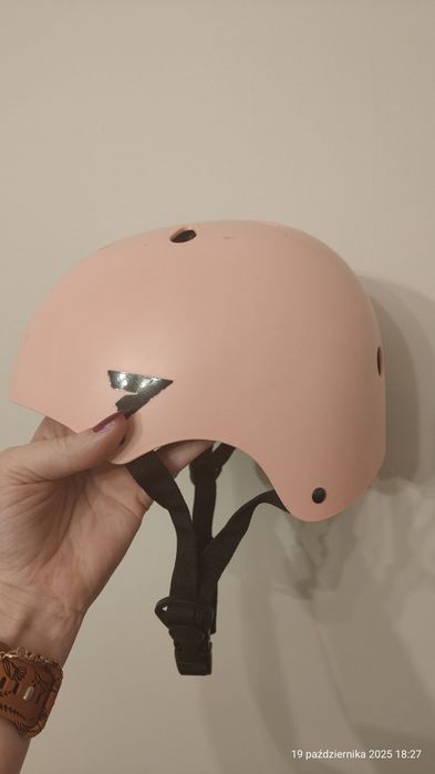 Kask rowerowy/ deskorolka/ wrotki