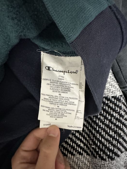 Продаю оригінальні кофти(не підходять розміра)