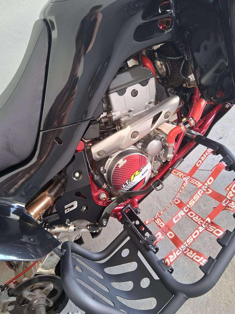Vendo LTZ400 imaculada