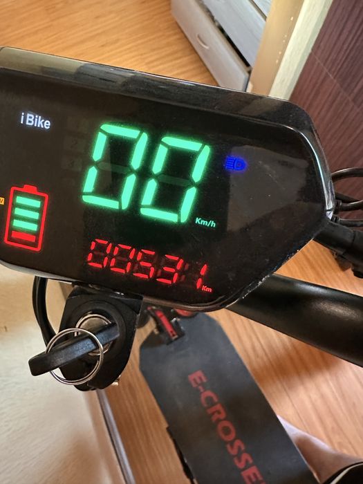 Срочно продам Crosser Rocket 3200w електросамокат