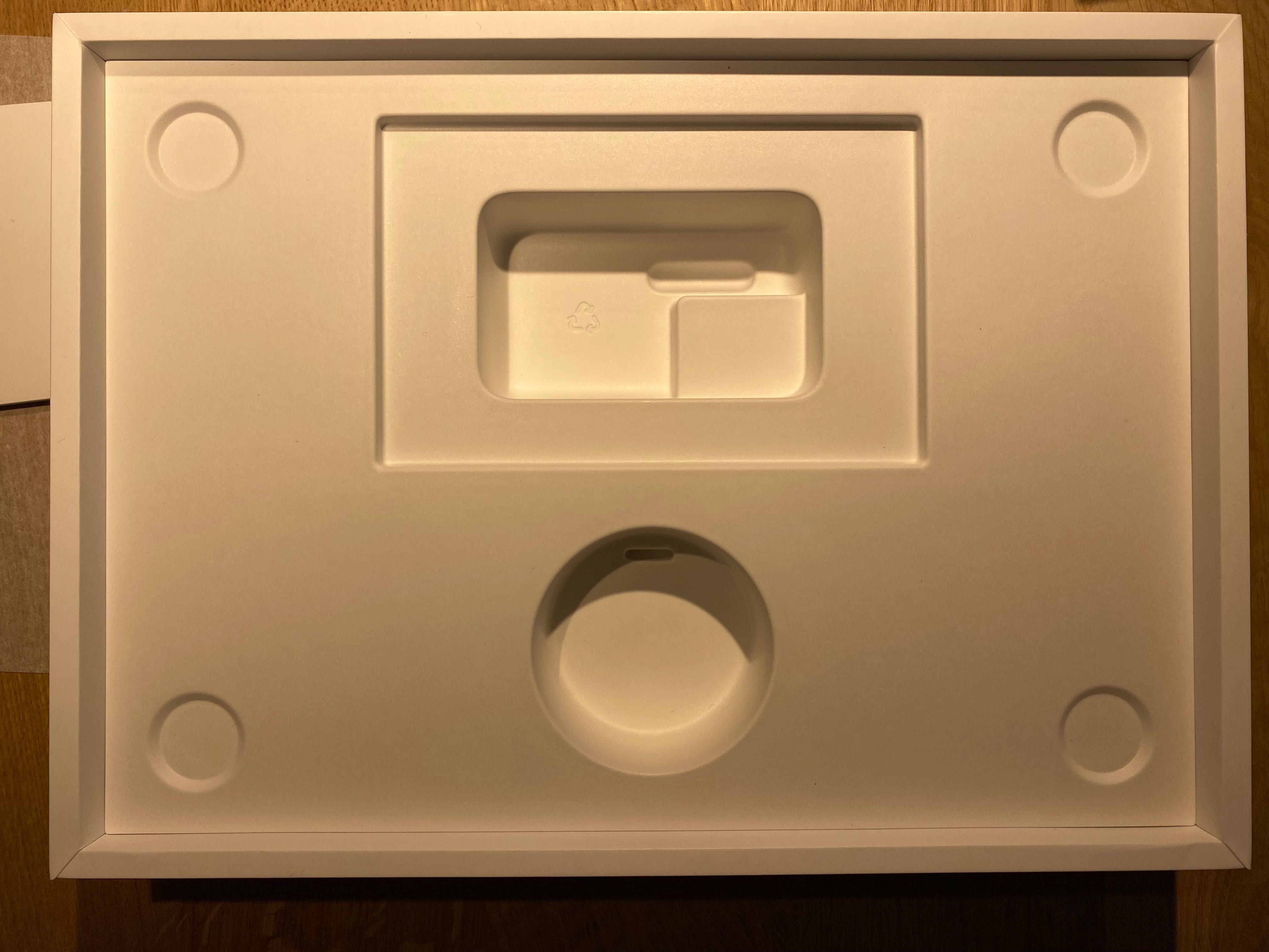Karton pudełko MacBook Air 13 M2 13,6” srebrny
