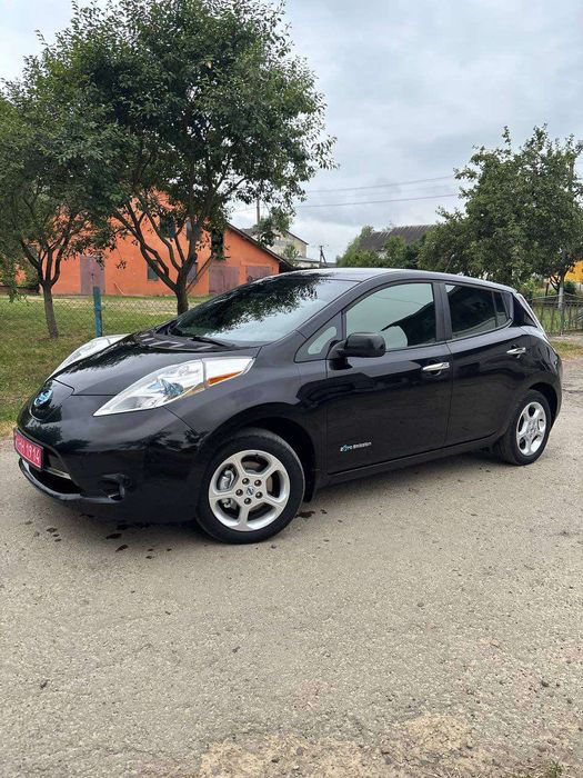 NISSAN  Leaf Tekna