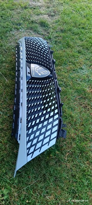 Grill peugeot 3008