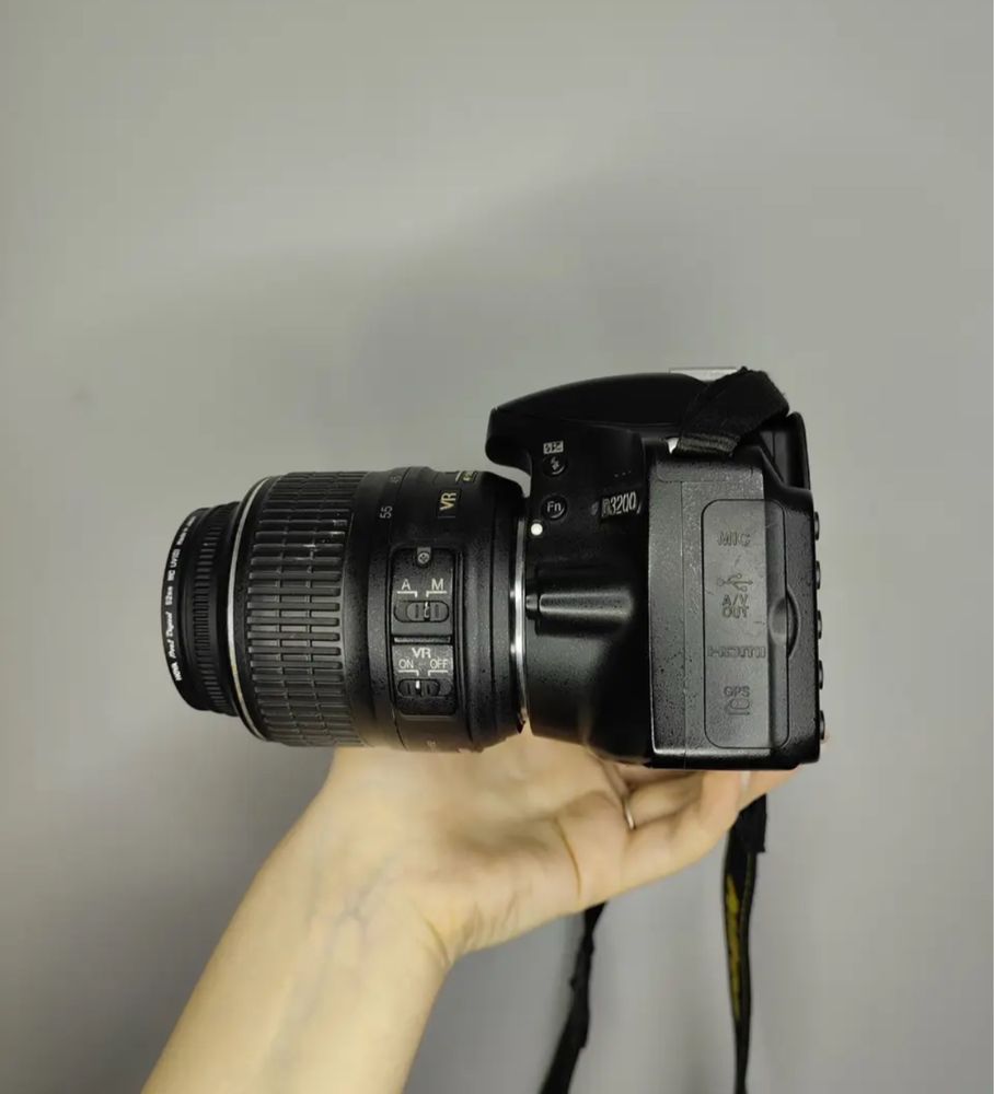 Фотоапарат Nikon d3200 як новий