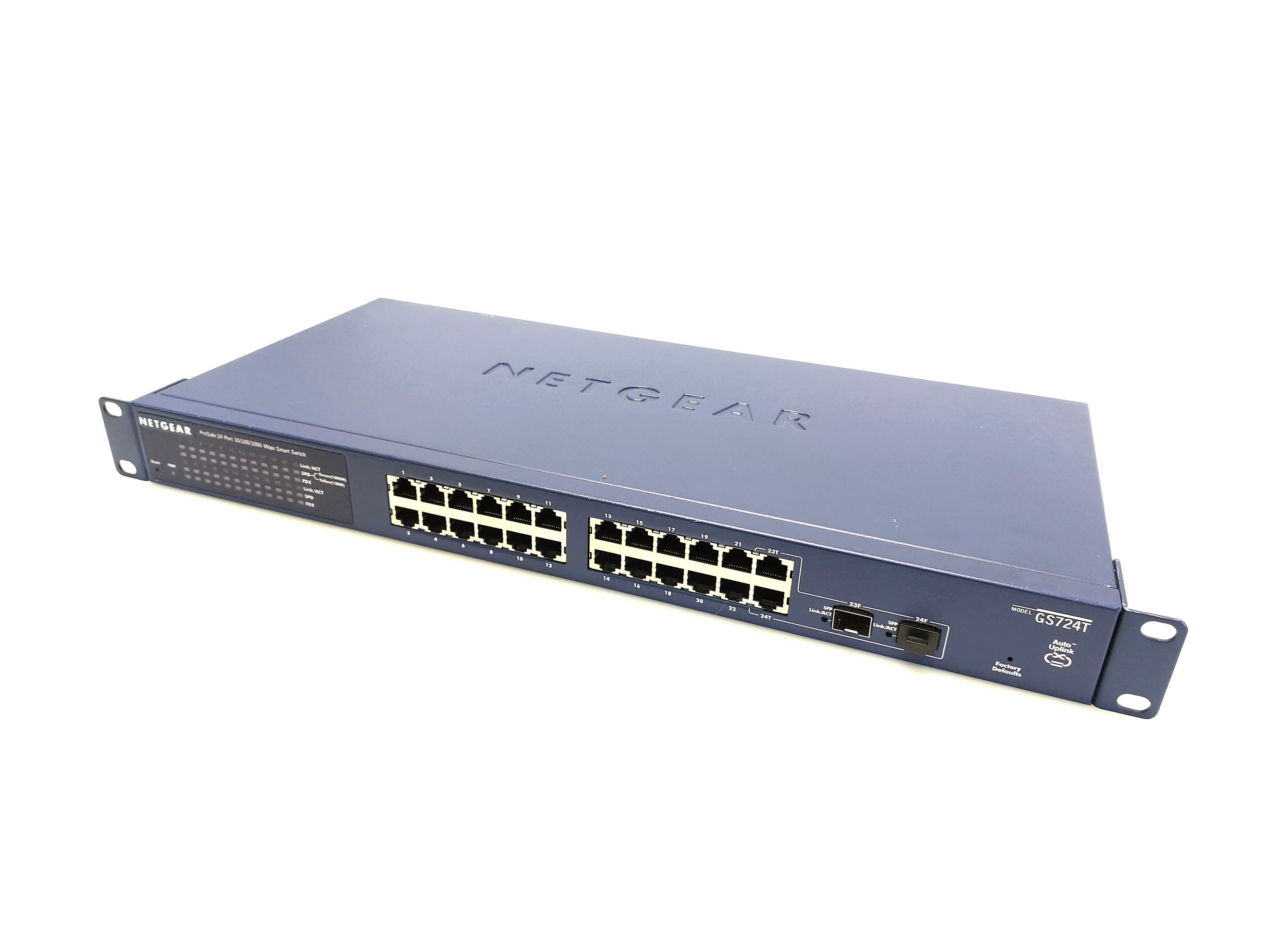 Switch Netgear GS724T V3 24x 10/100/1000Mb (2)