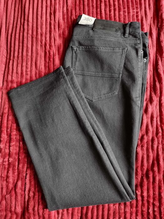 Męskie jeansy Trussardi. Nowe.  Rozmiar 38