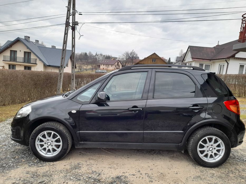Suzuki SX4 4x4 2009 benzyna 120km