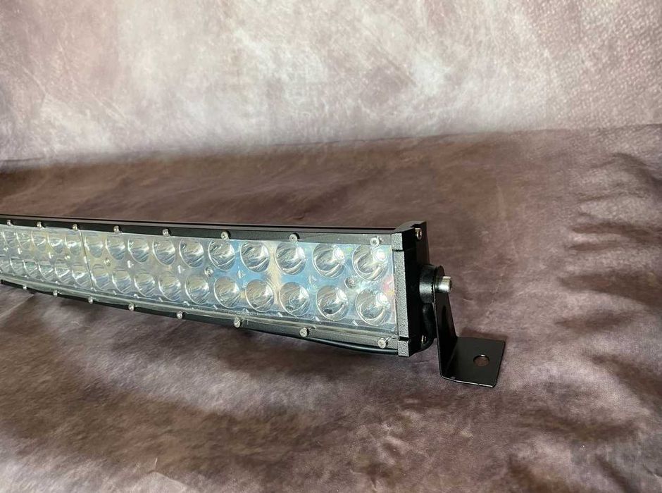 Лед Балка Світлодіодна фара дальний свет для нива джип авто 4d 5