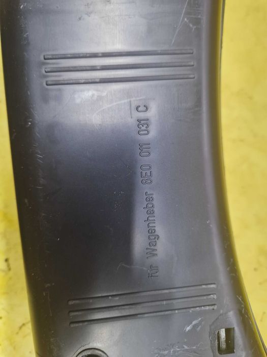Zestaw Koła Zapasowego Audi A4 B7 8E0.011.031.C
