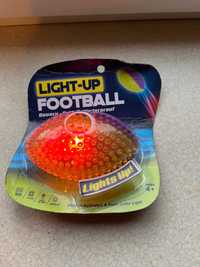 LIGHT-UP FOOTBALL - мячик з підсвіткою