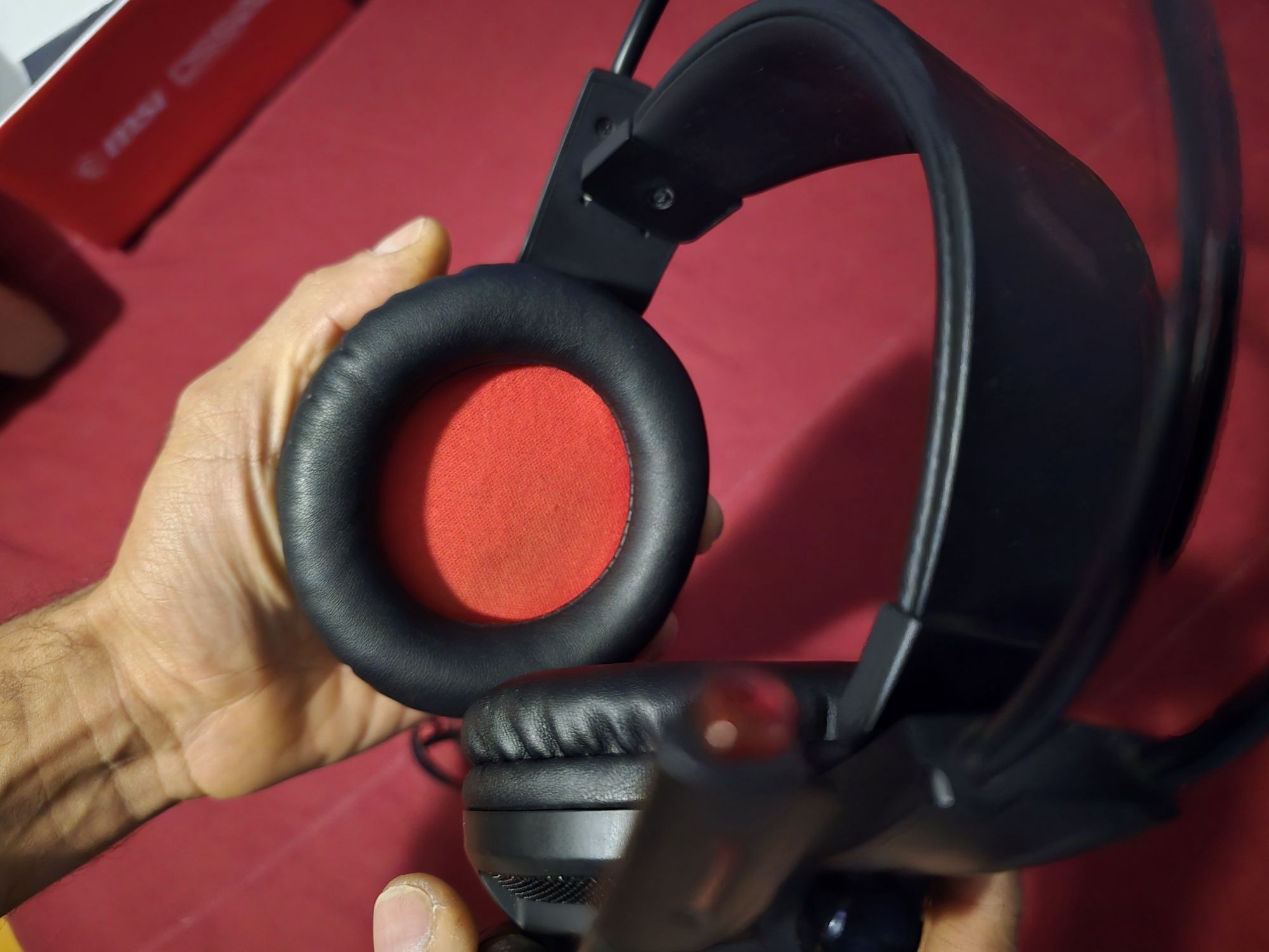 Headphones / Headset Gaming Msi 7.1 Surround para computador