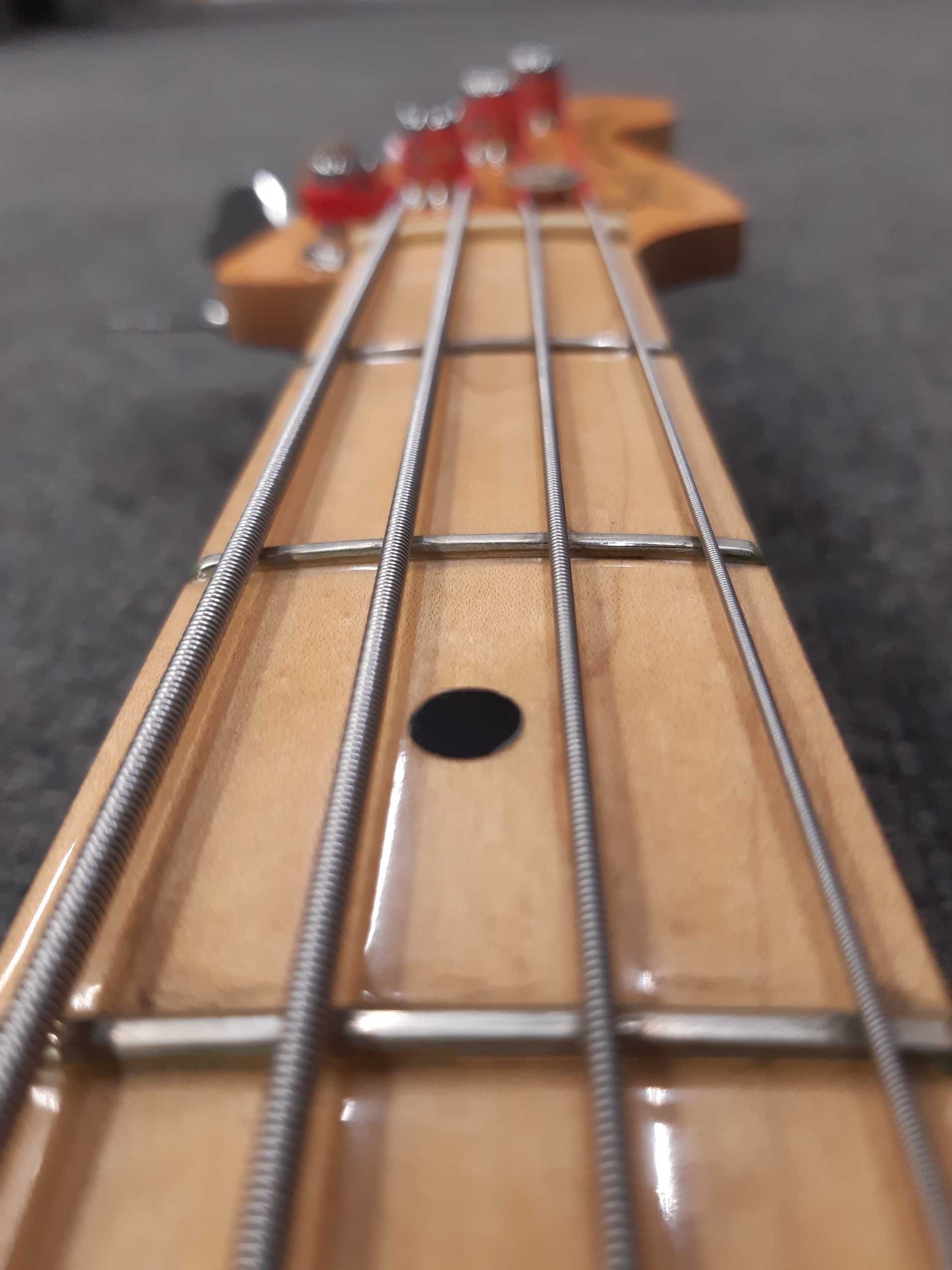 Fender Precision Bass 1979 rok, USA