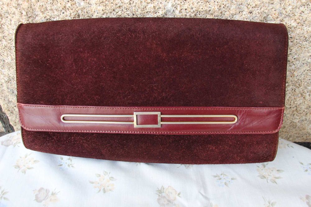 Malas de senhora em pele