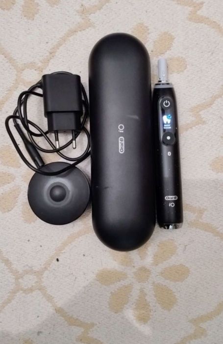 Szczoteczka magnetyczna Oral-B iO10