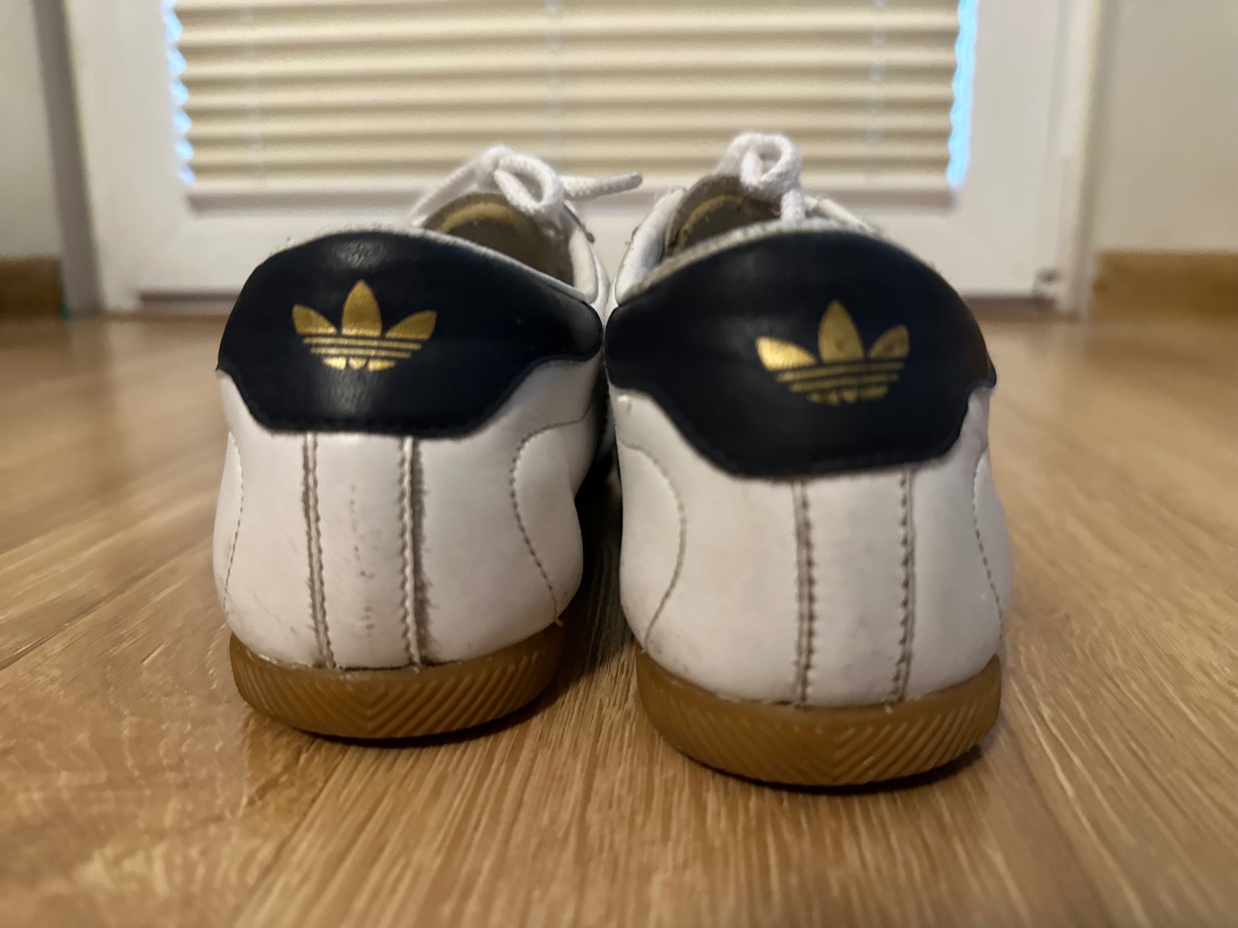 Białe adidaski Trampki Adidas 35
