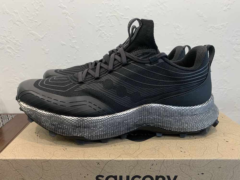 Кросівки Saucony endorphin trail 30,5см