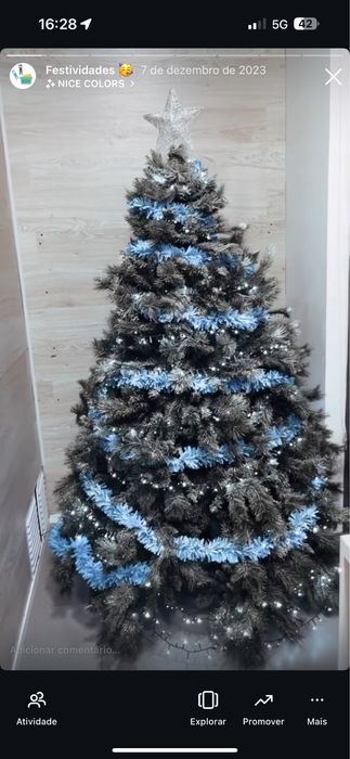 Árvore Natal (cerca 2 metros)