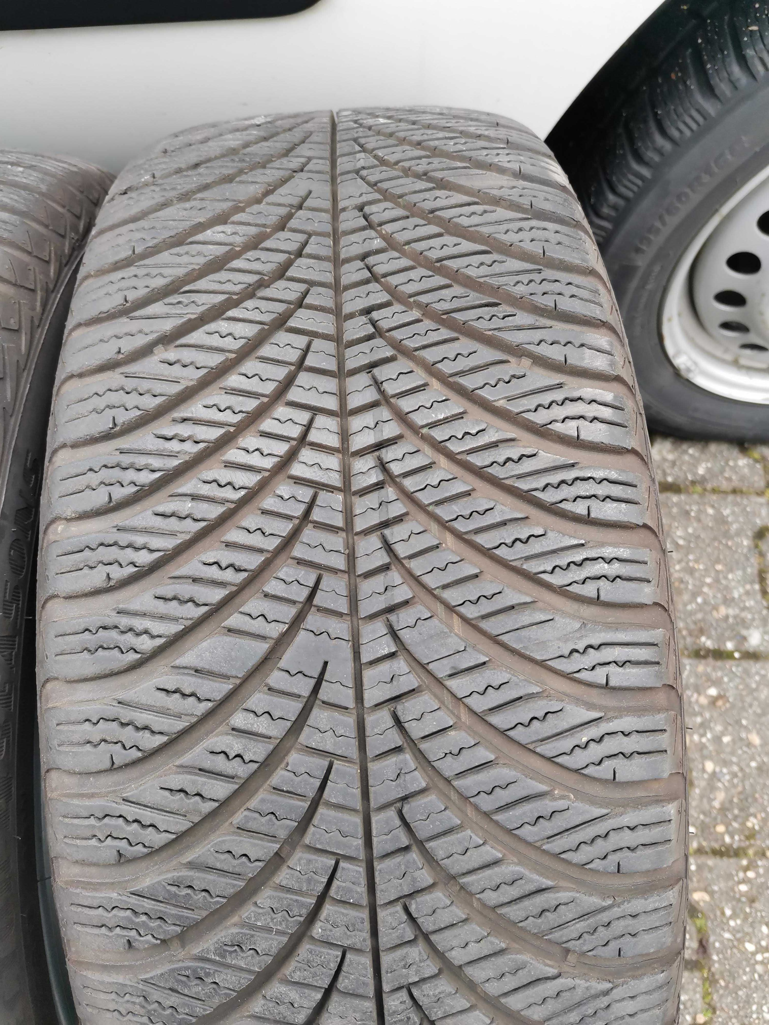 * 4 opony wielosezonowe Goodyear Vector 4Seasons Gen-2 225/45 R17 94V
