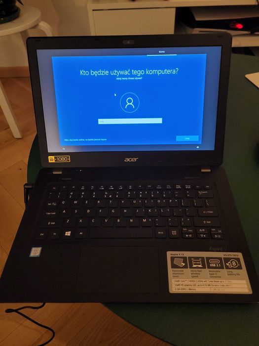 Acer Aspire V3-372 i7 / 8GB RAM / SSD – działa na kablu