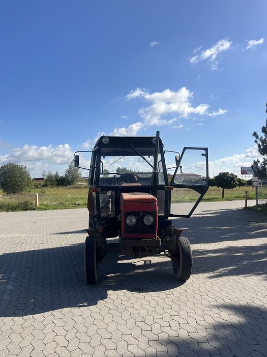 sprzedam traktor ZETOR 5211 w bardzo dobrym stanie technicznym.