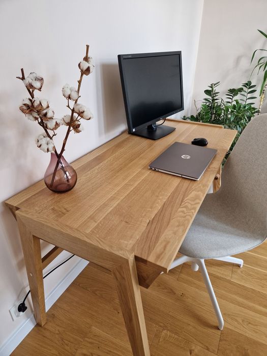 Dębowe biurko drewniane z szufladą do pracy z laptopem toaletka