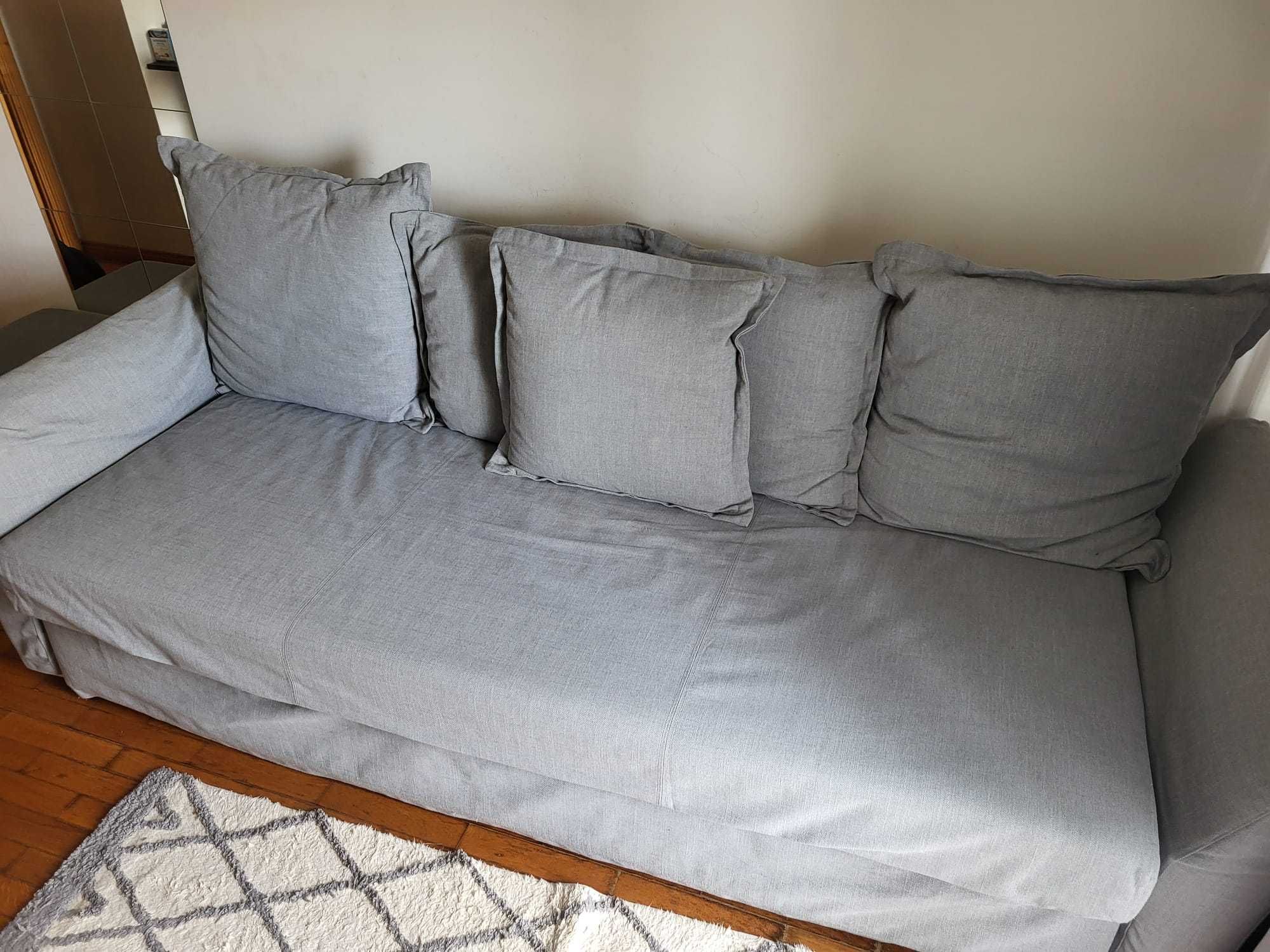 Sofá cama com arrumação