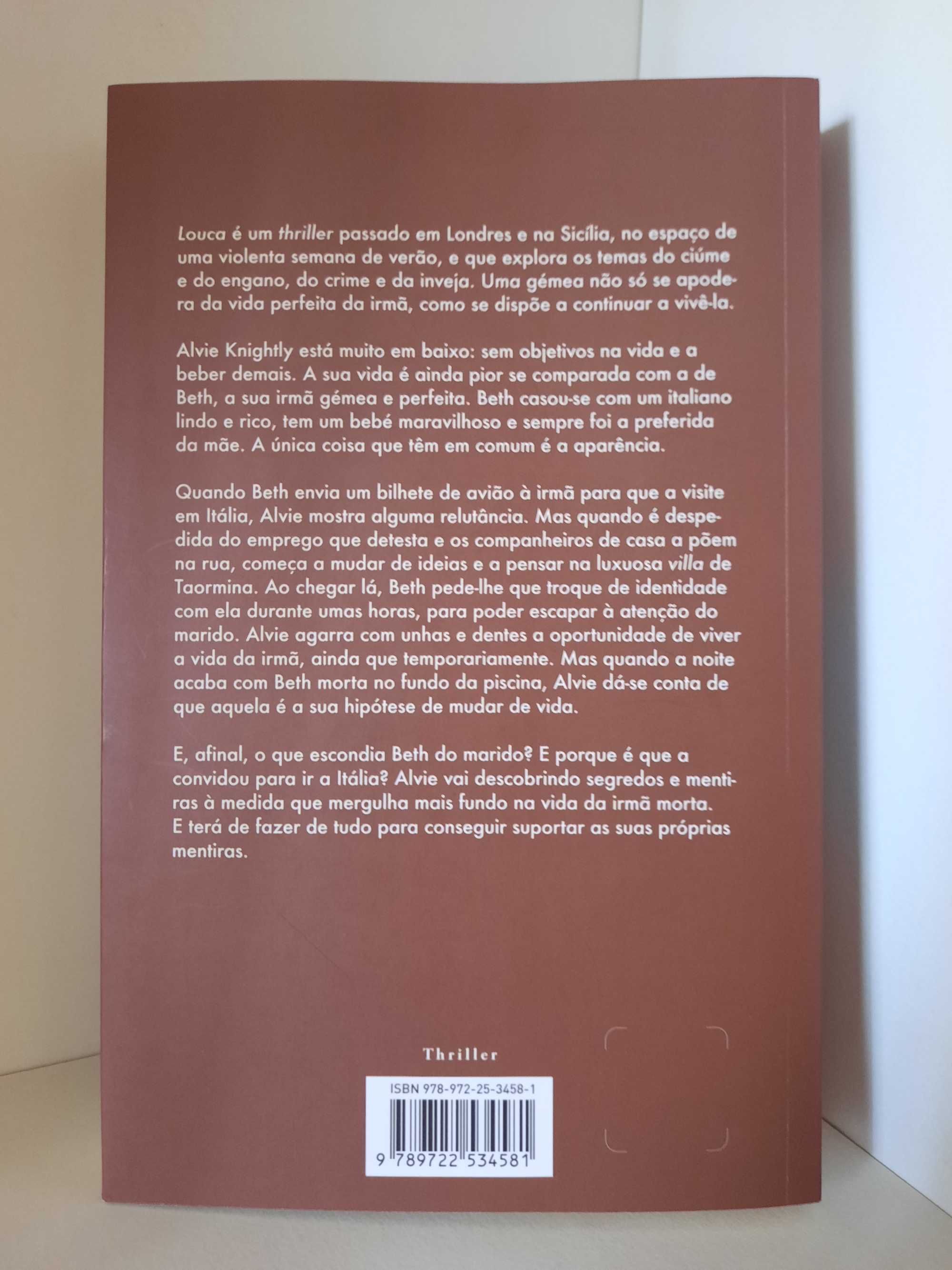 Livro "Louca" de Chloé Esposito