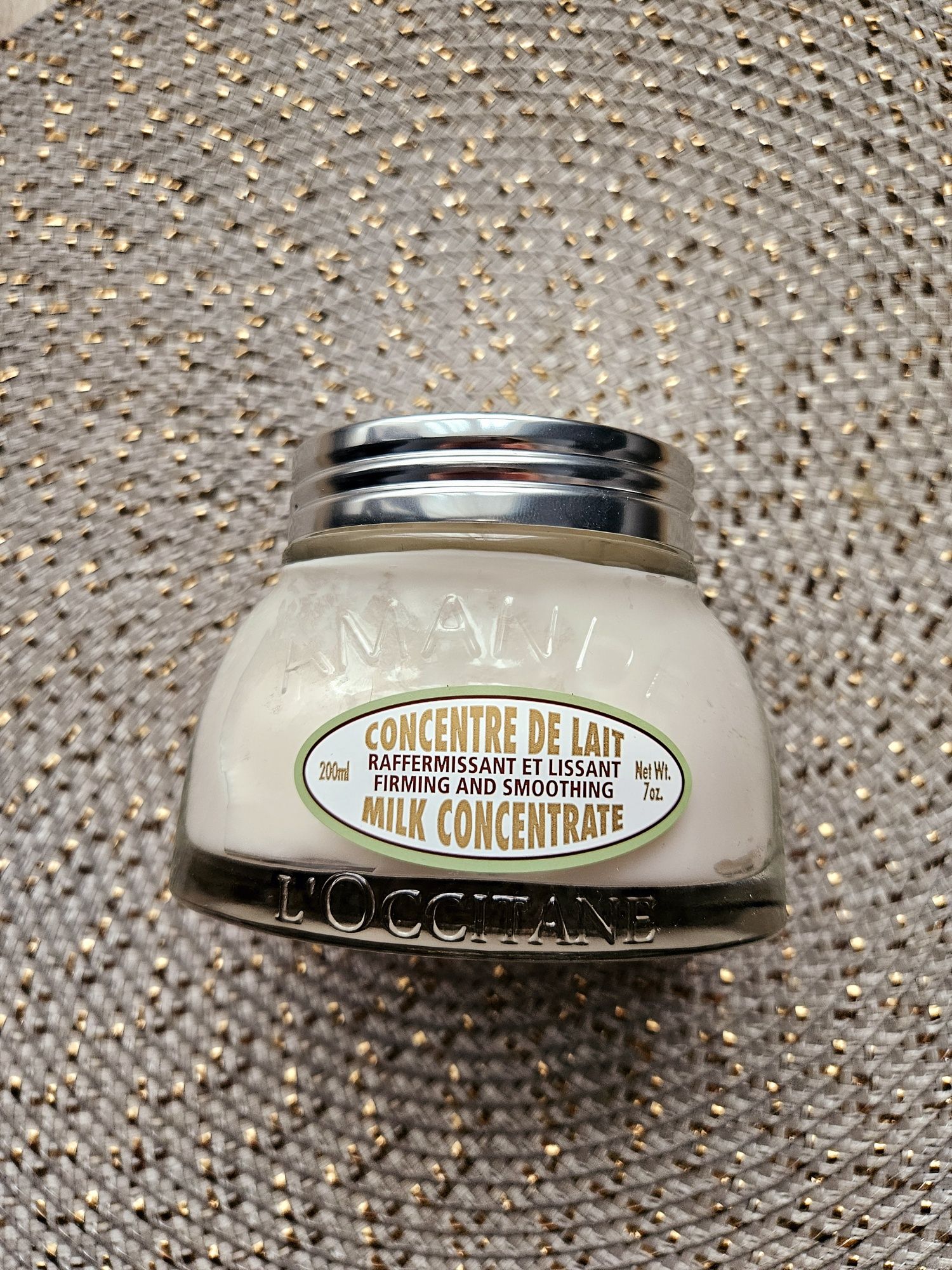 L'Occitane Koncentrat do ciała Migdał 200 ml