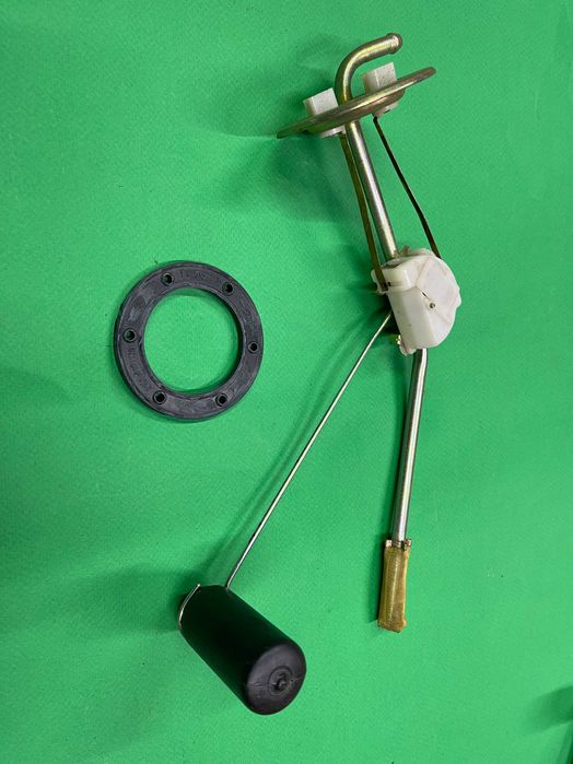 Датчик уровня топлива ВАЗ 2101.2102 ссср