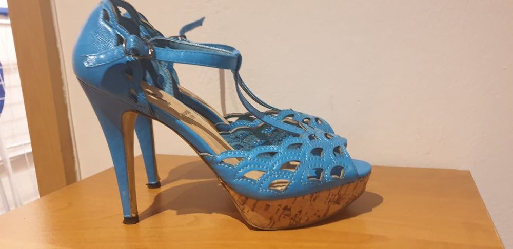 Sprzedam buty letnie