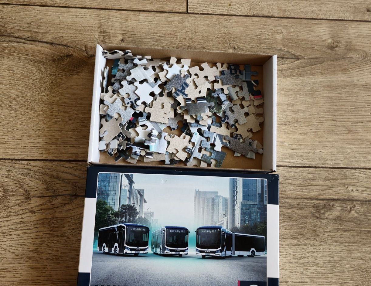 Puzzle autobus autokar MAN