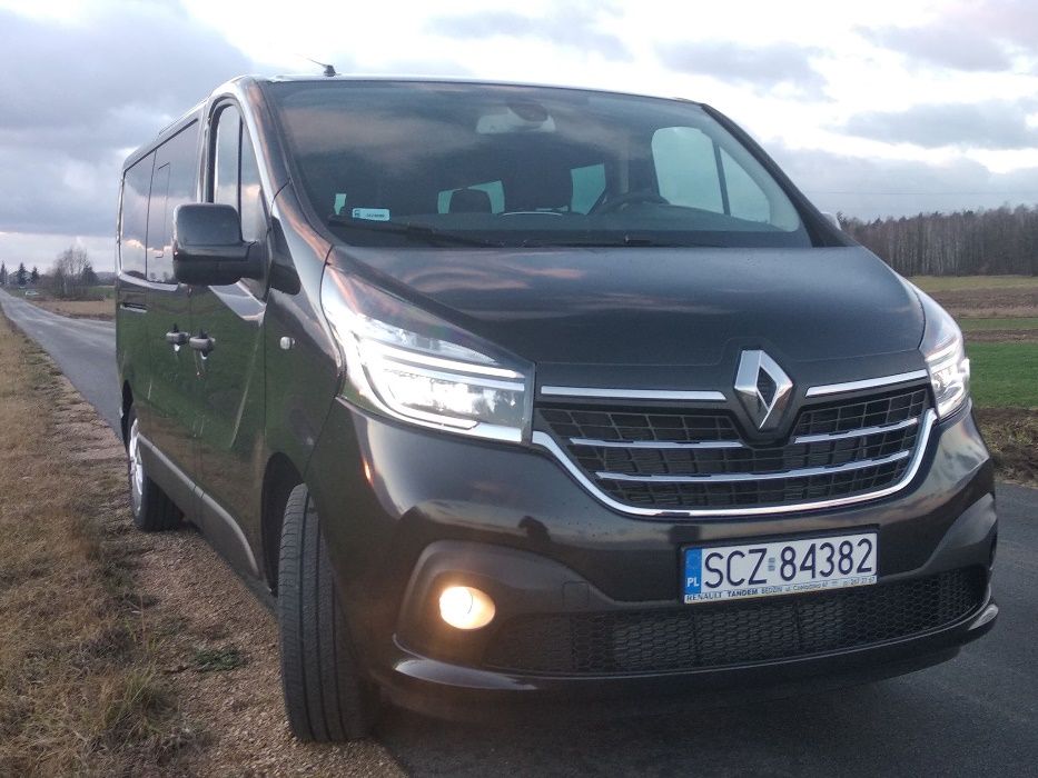 Wynajem Busa 9 Osobowego  Renault Trafic 2019r