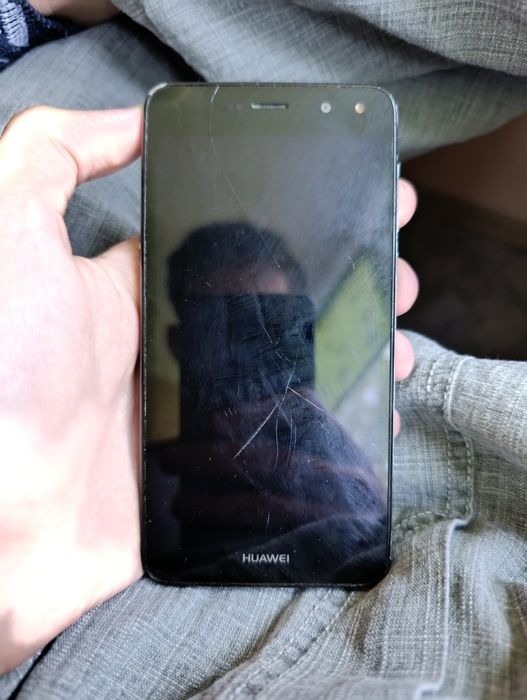 Продам Huawei P9 Lite